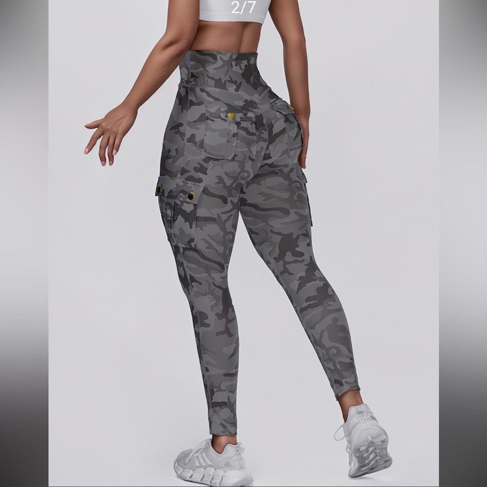 Women's Camouflage Joggers
